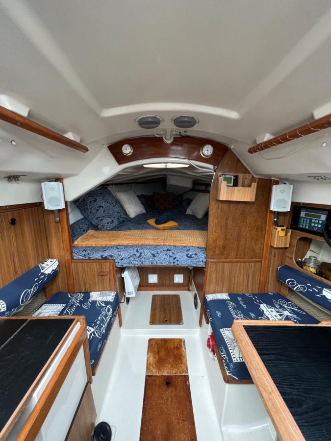 Nuit Insolite Sur Un Bateau Au Havre El Havre Exterior foto